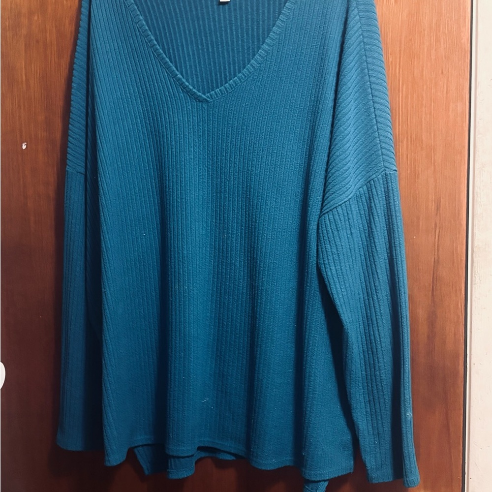 Time and Tru Teal Ribbed Knit Top